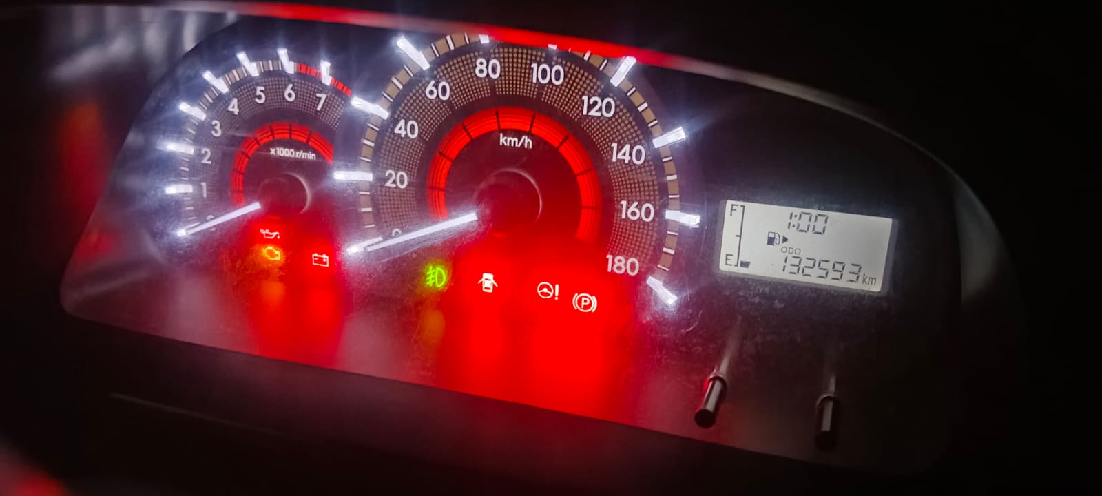 Daihatsu Xenia Tampak Interior 2